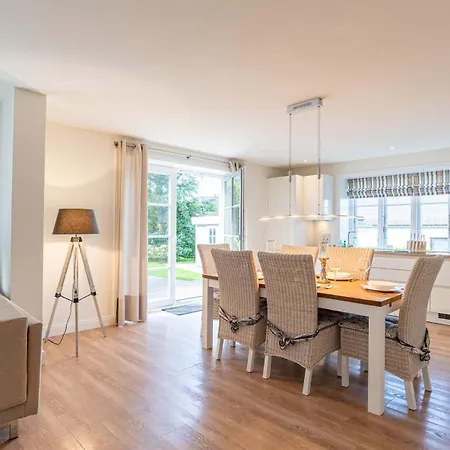 Huus Leeftalich Hébergement de vacances *